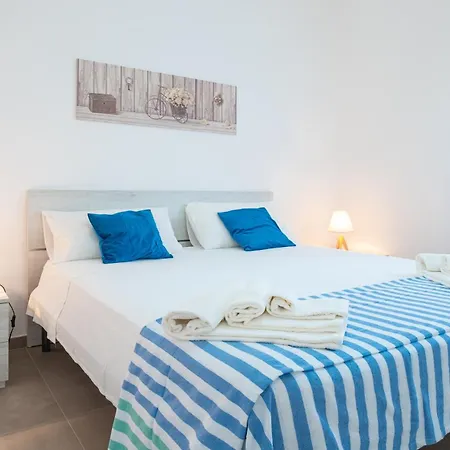 Mikao 4 E 5 Apartmán *
