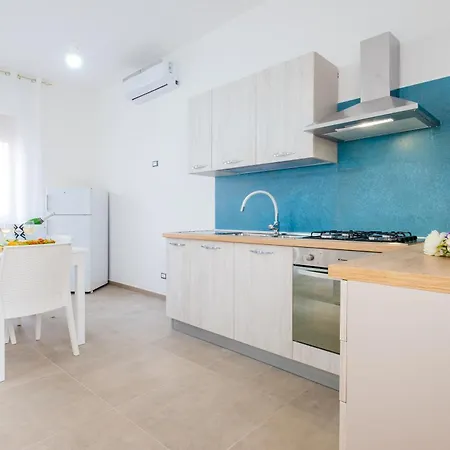 Apartmán Mikao 4 E 5 *