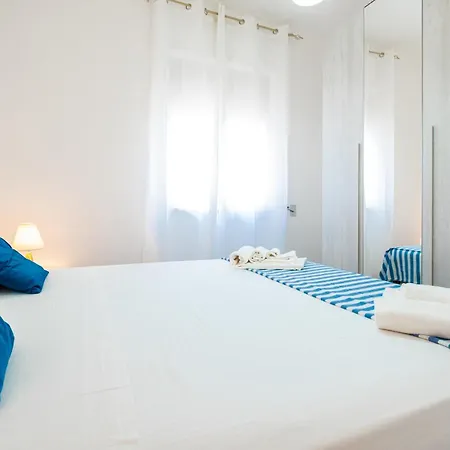 Apartment Mikao 4 E 5 *